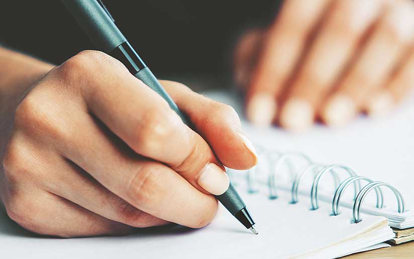 Por qué escribir es terapéutico y puede bajar el estrés?